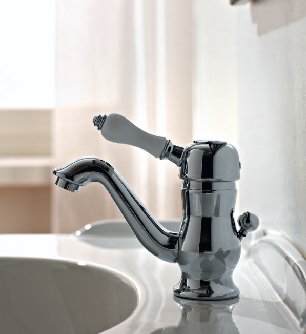 Смеситель для раковины 70 мм Piccadilly